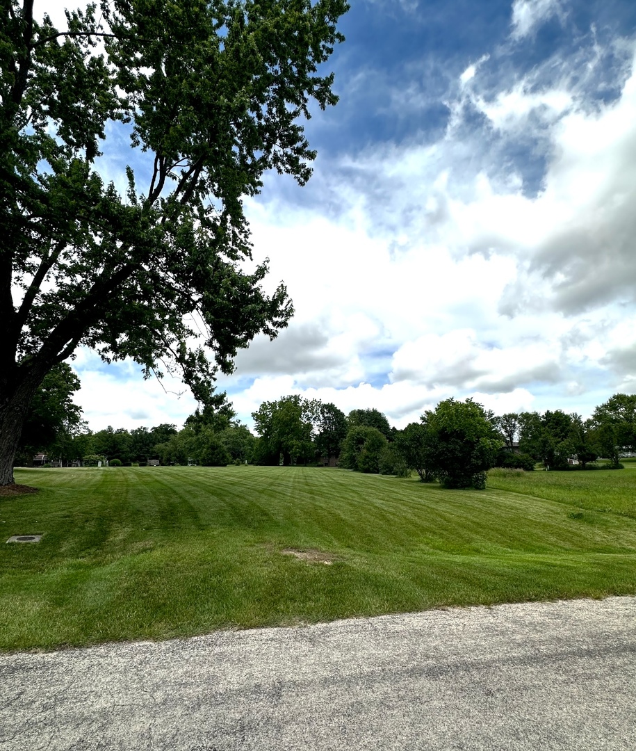 268 Wickshire Drive Property Photo 1