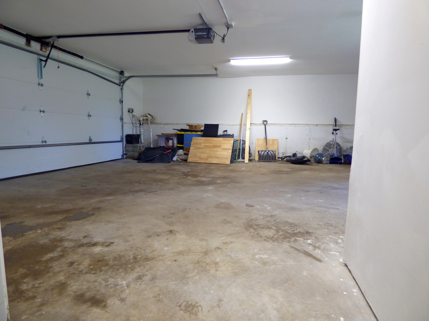 528 W Pheasant Court Property Photo 12