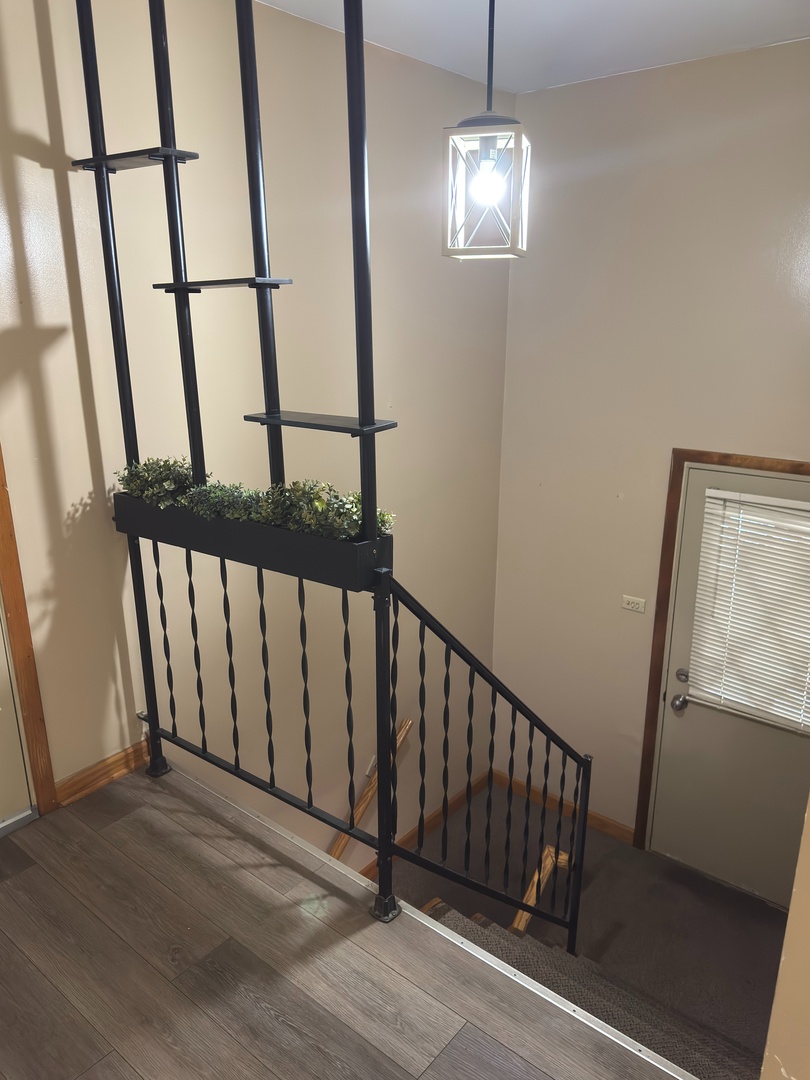 5137 S Lorel Avenue Property Photo 21