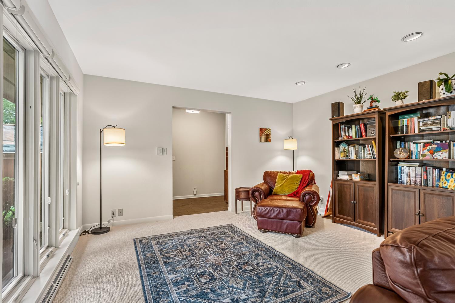 3 Regent Court Property Photo 13