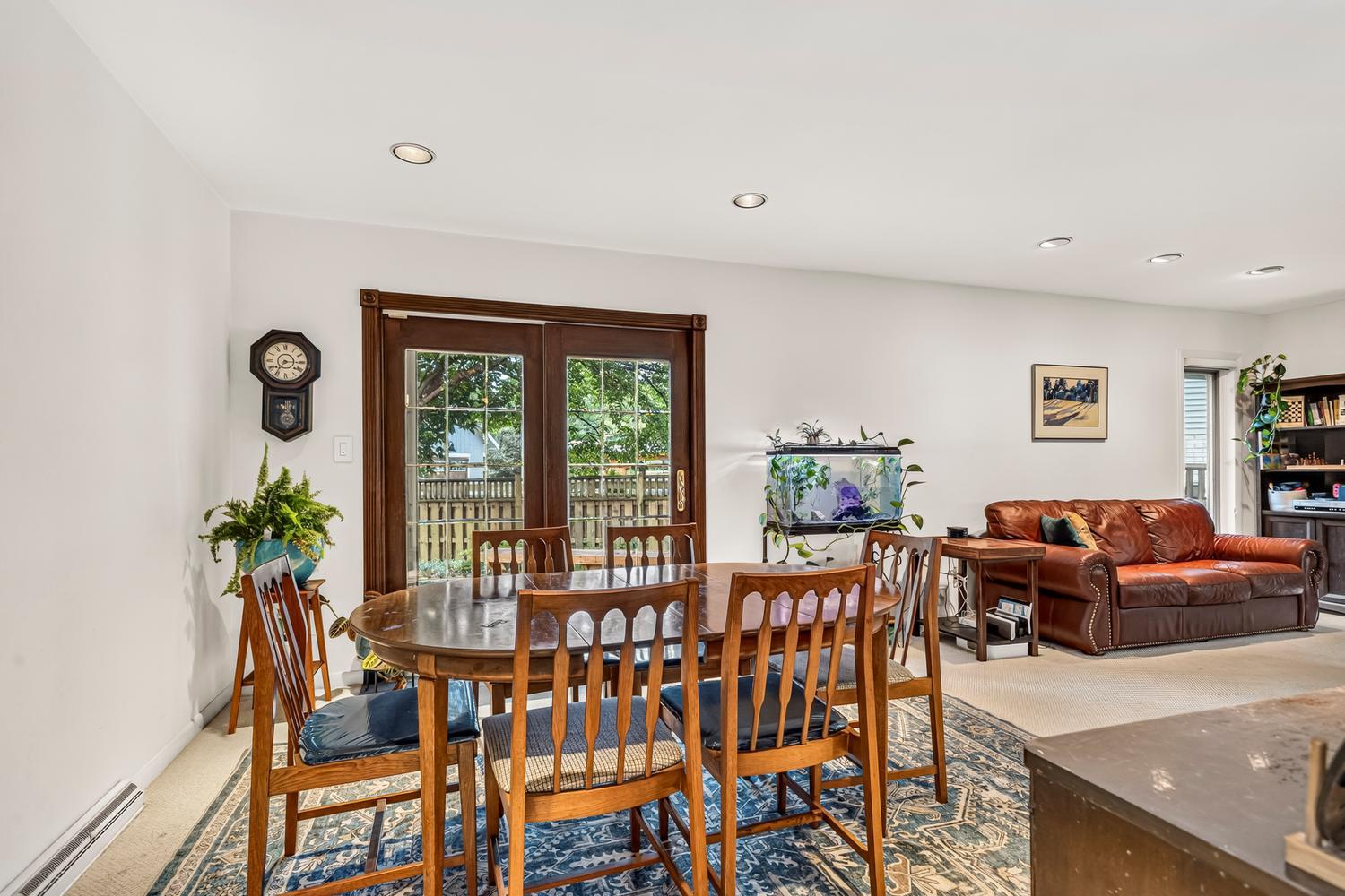3 Regent Court Property Photo 18