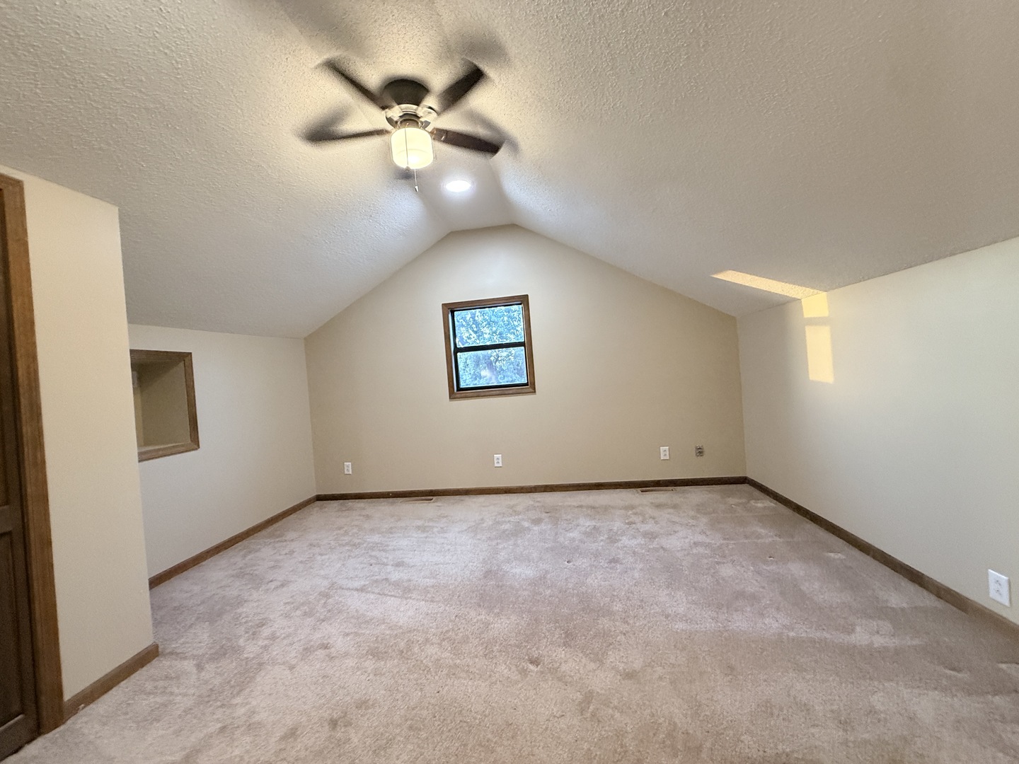1406 N Glendale Street Property Photo 29