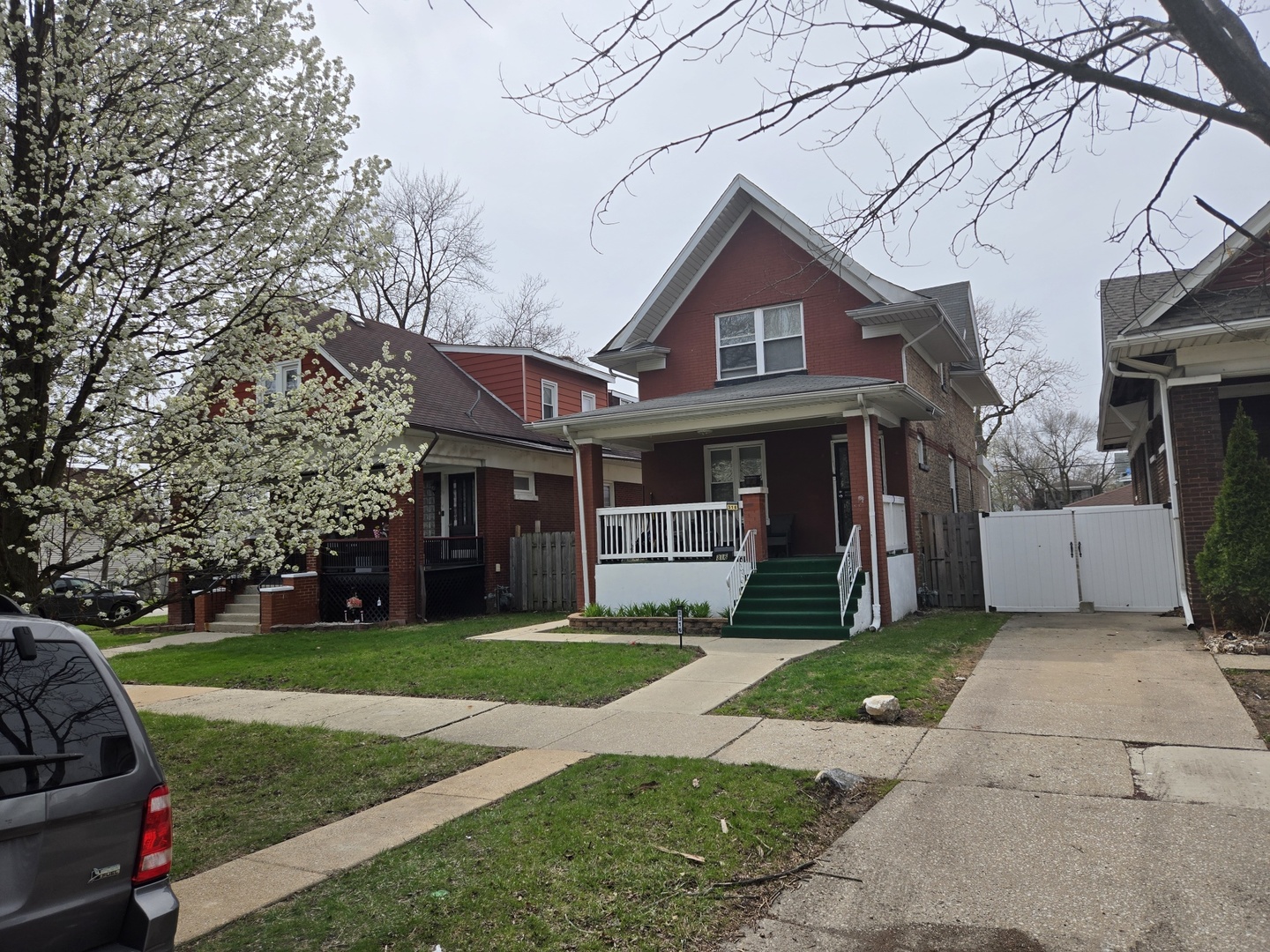 316 S 10th Avenue Property Photo 1