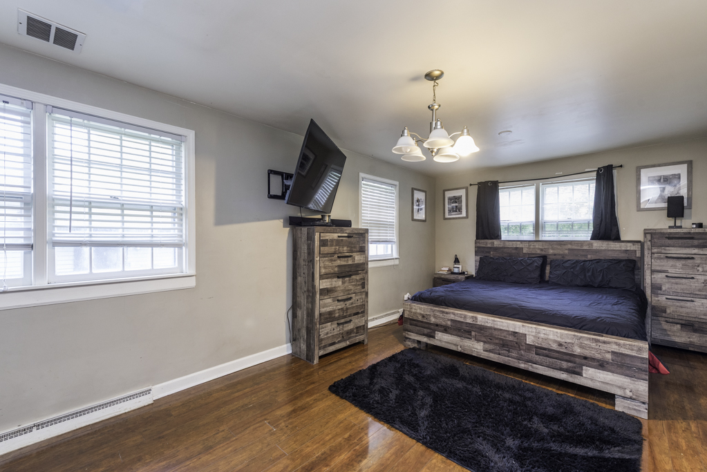 2408 Elim Avenue Property Photo 13