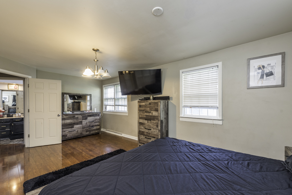 2408 Elim Avenue Property Photo 14