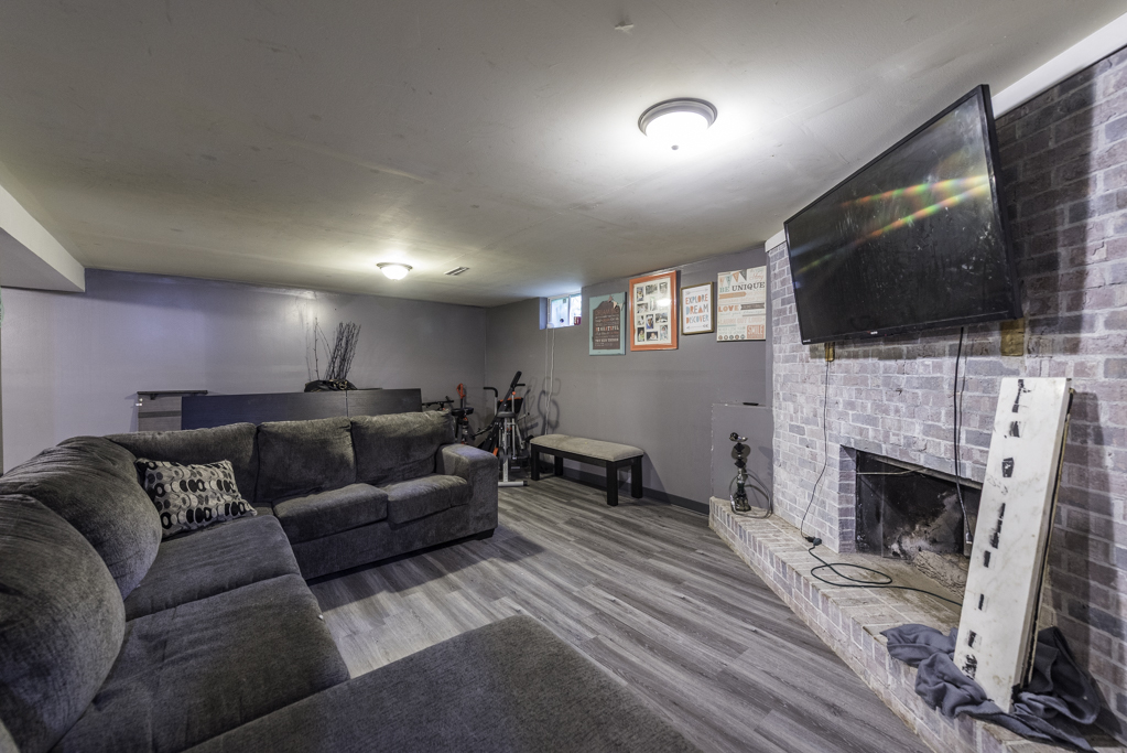 2408 Elim Avenue Property Photo 22