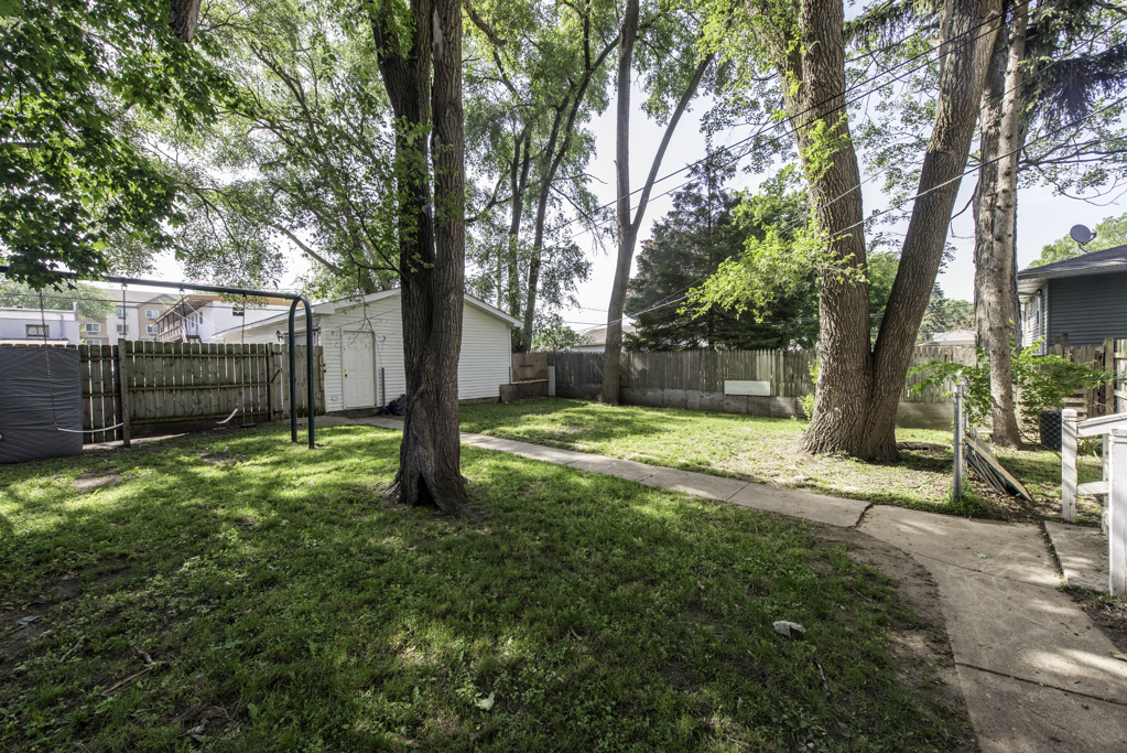 2408 Elim Avenue Property Photo 34