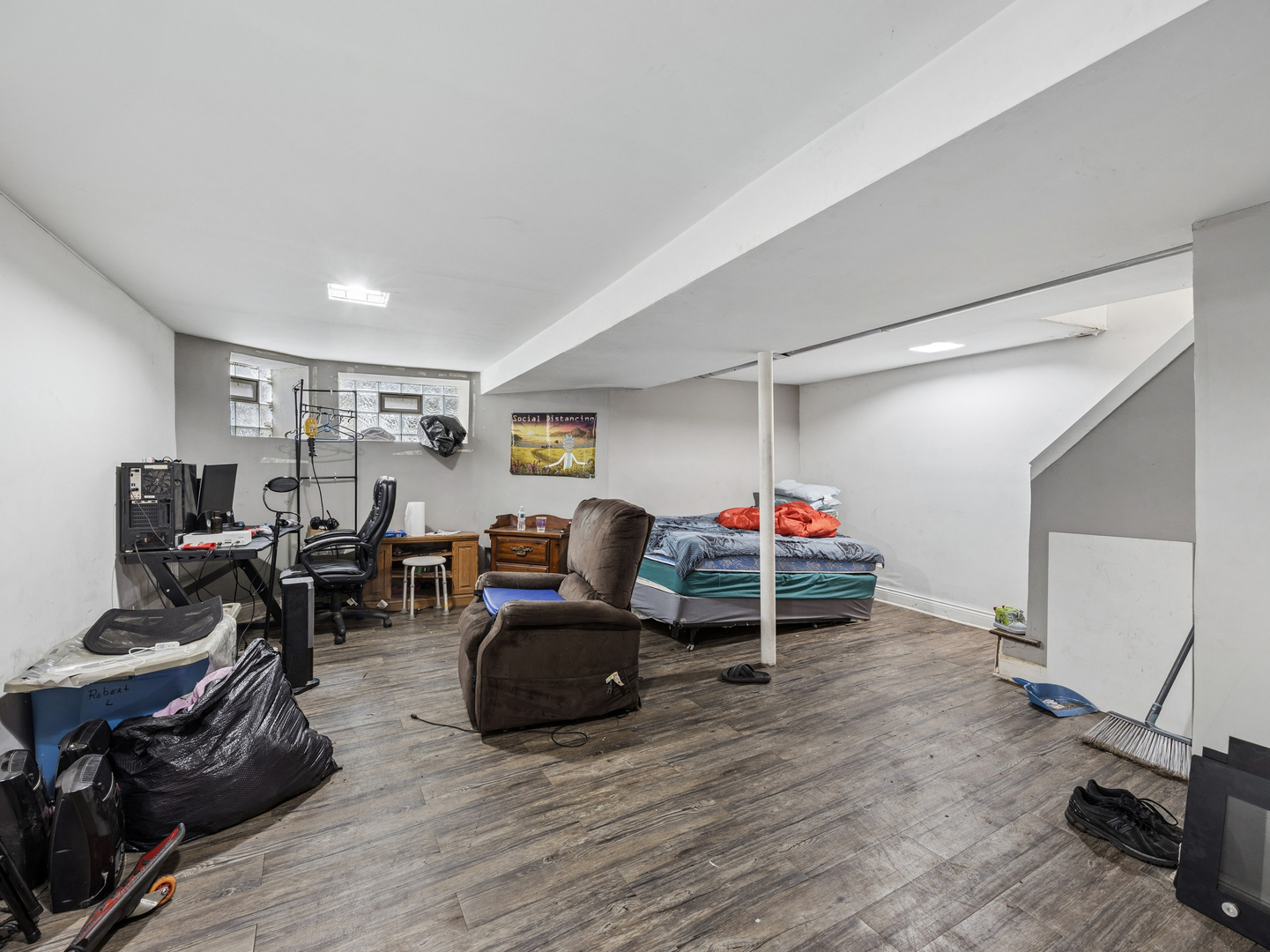 184 N Leamington Avenue Property Photo 16