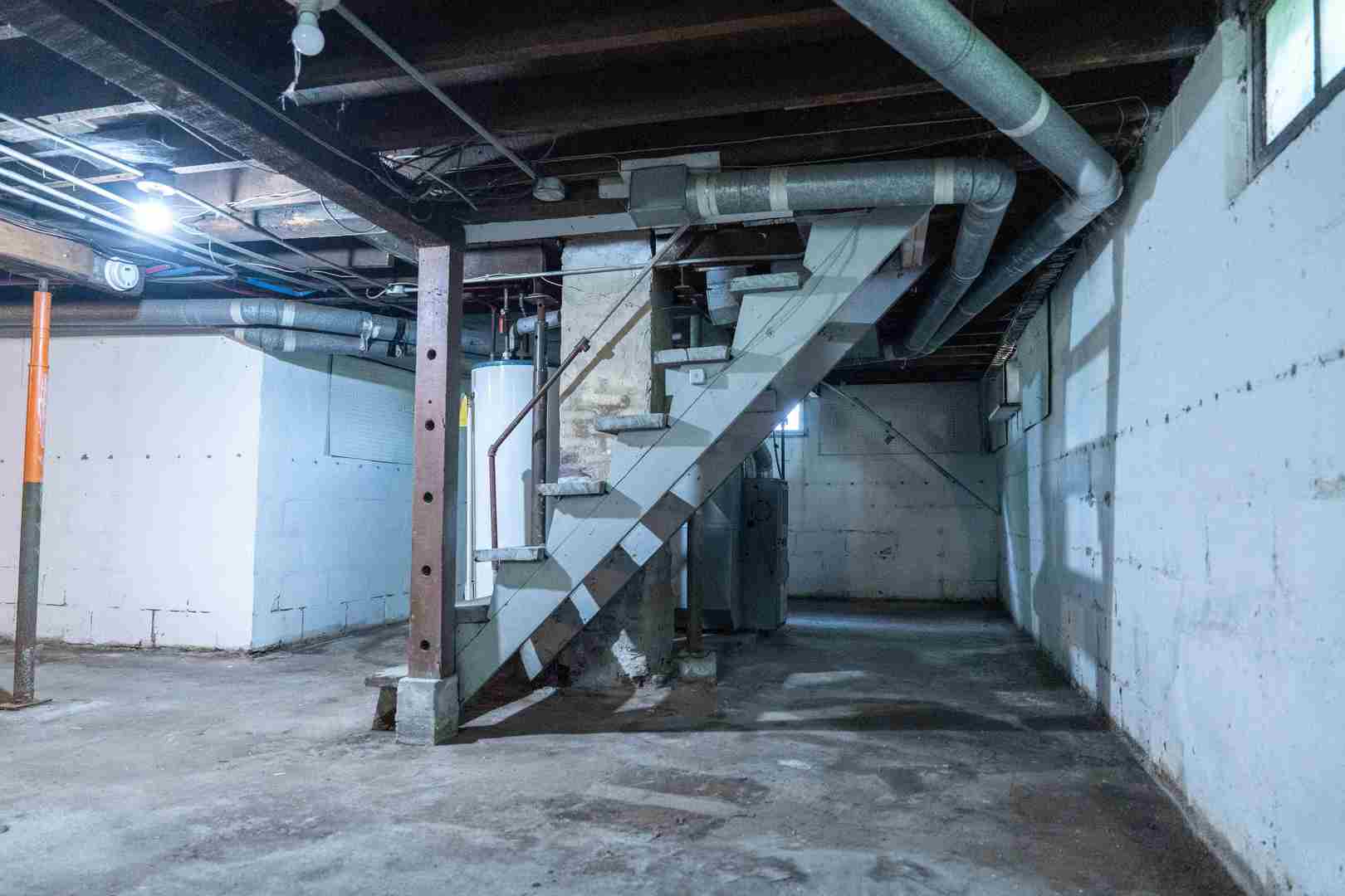 1432 W 6th Street Property Photo 14