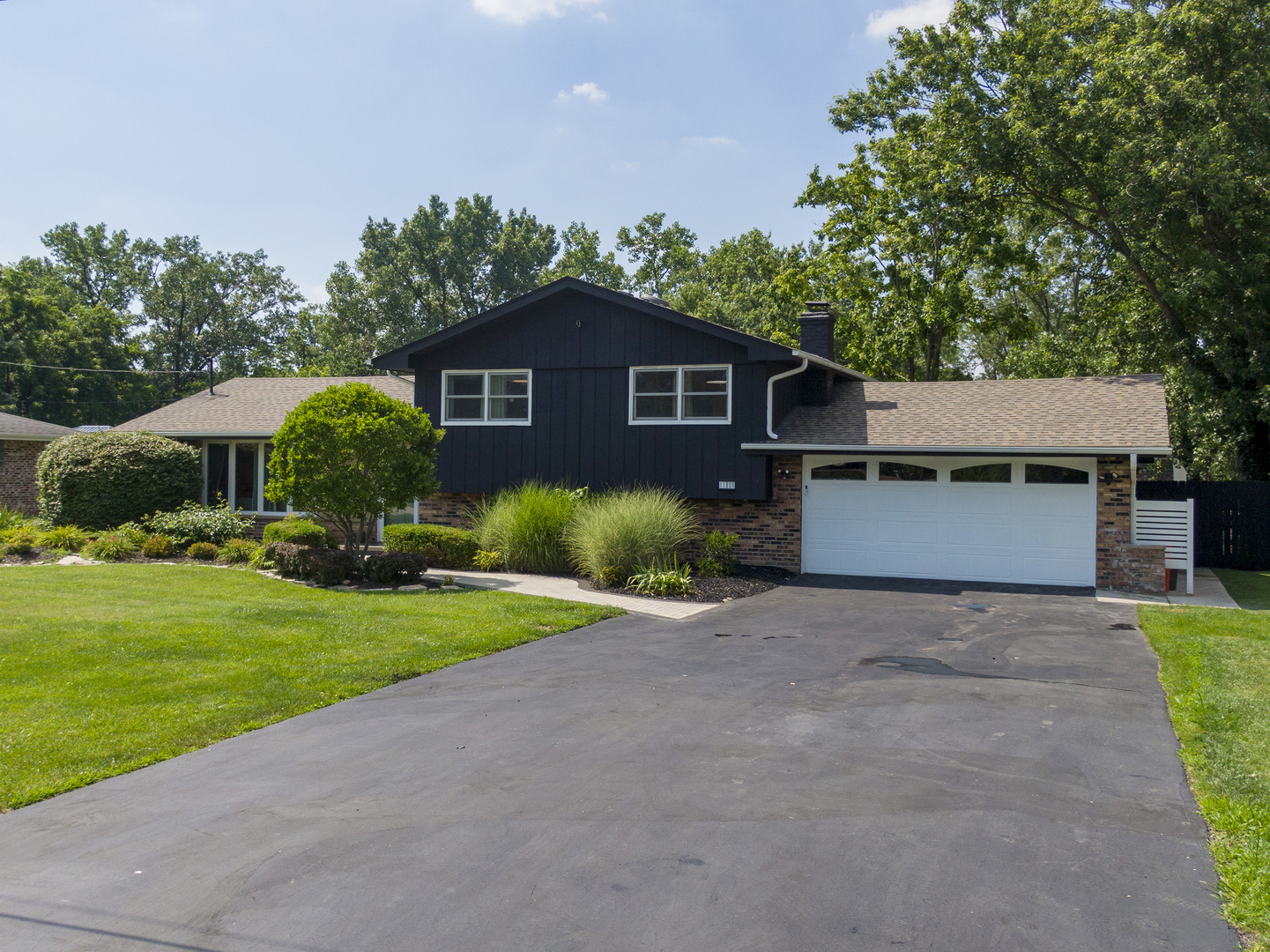 11606 N Brightway Drive Property Photo 1