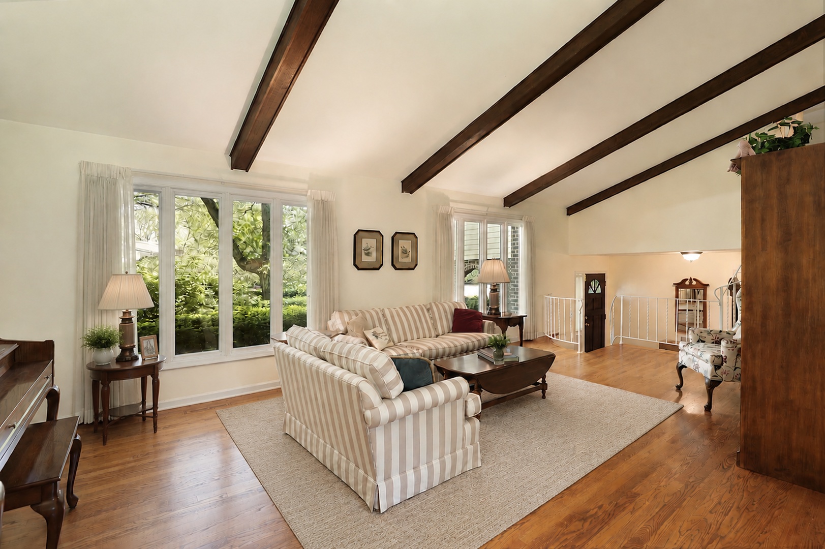 640 Wilmot Road Property Photo 4