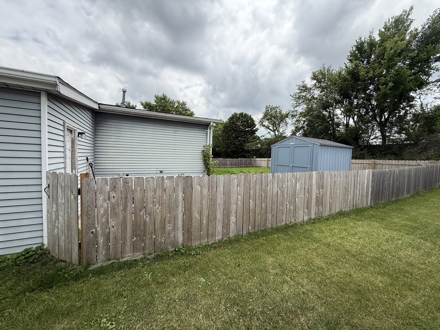 609 Tanglewood Road Property Photo 4