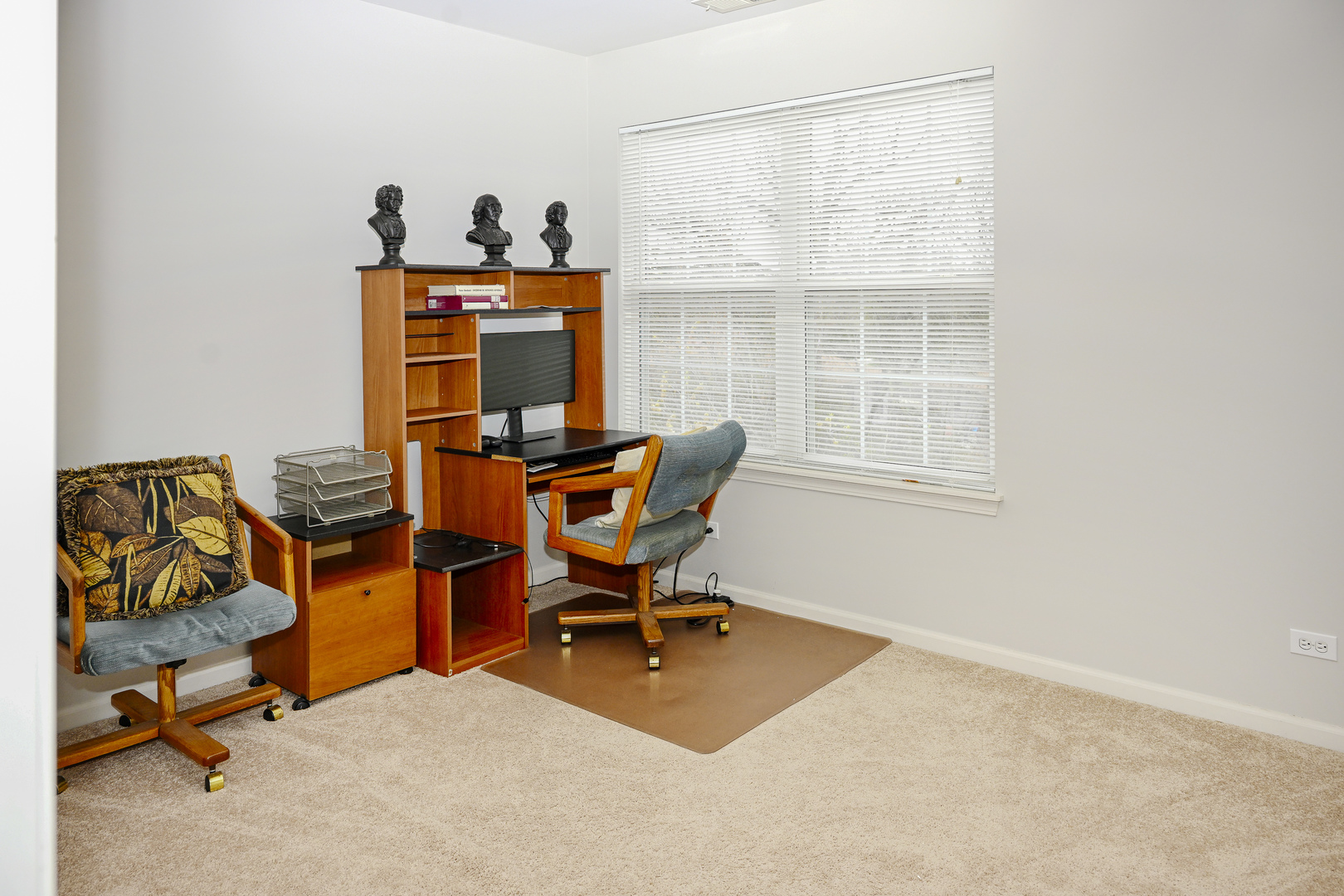 219 Riverfront Drive Property Photo 10