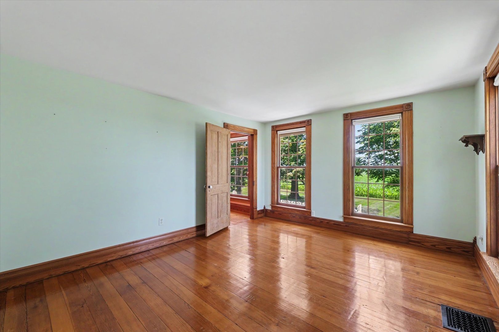 15869 N Vermilion West Road Property Photo 27