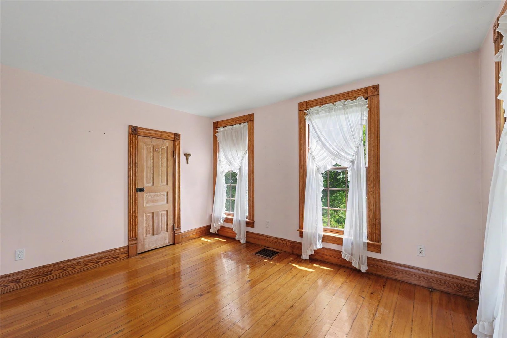 15869 N Vermilion West Road Property Photo 28