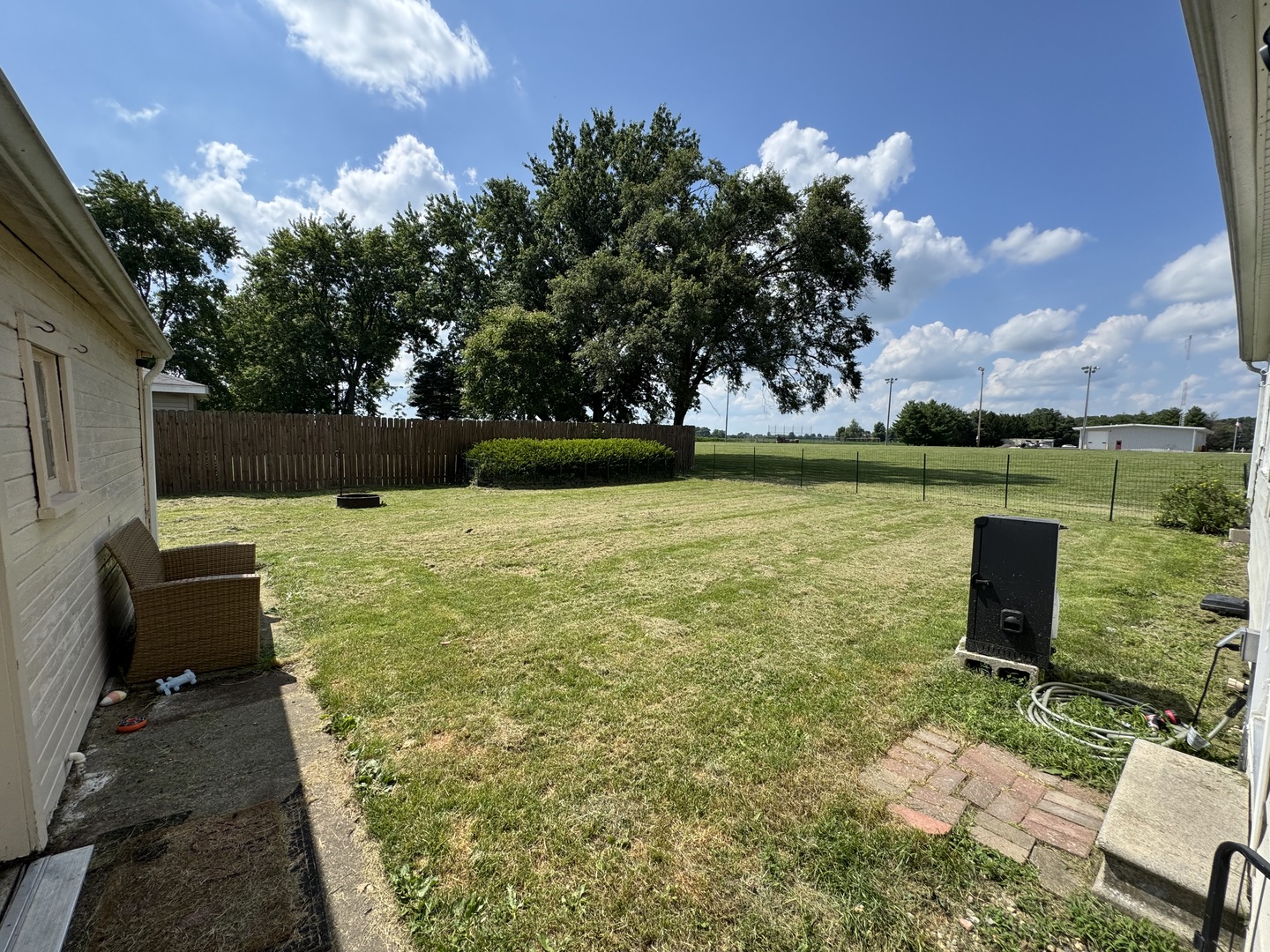 511 N Main Street Property Photo 5