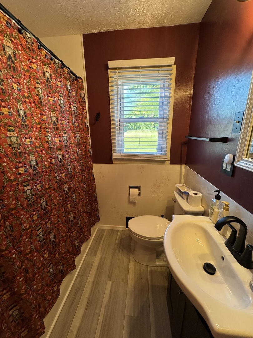 511 N Main Street Property Photo 16