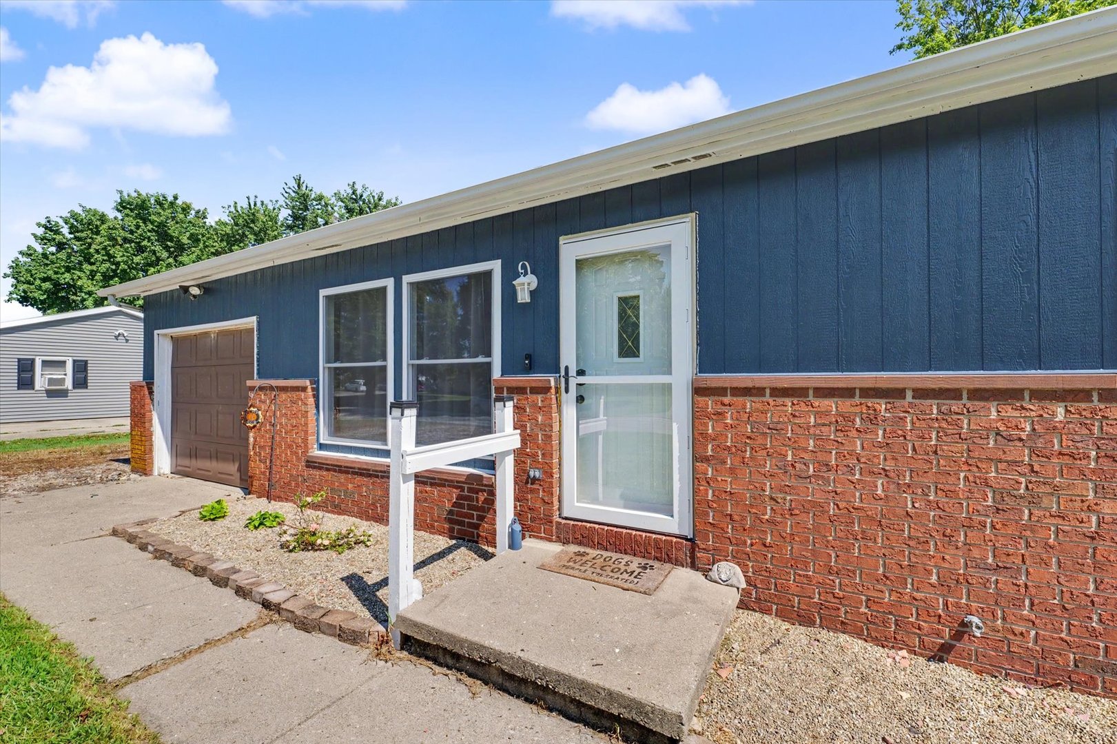 406 Northgate Drive Property Photo 4