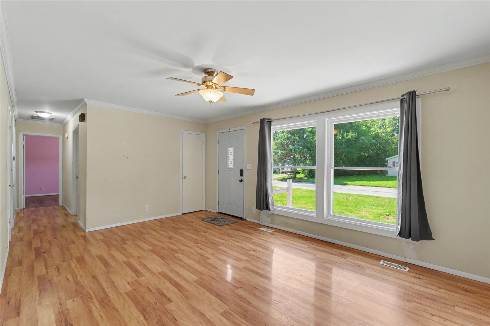 406 Northgate Drive Property Photo 7