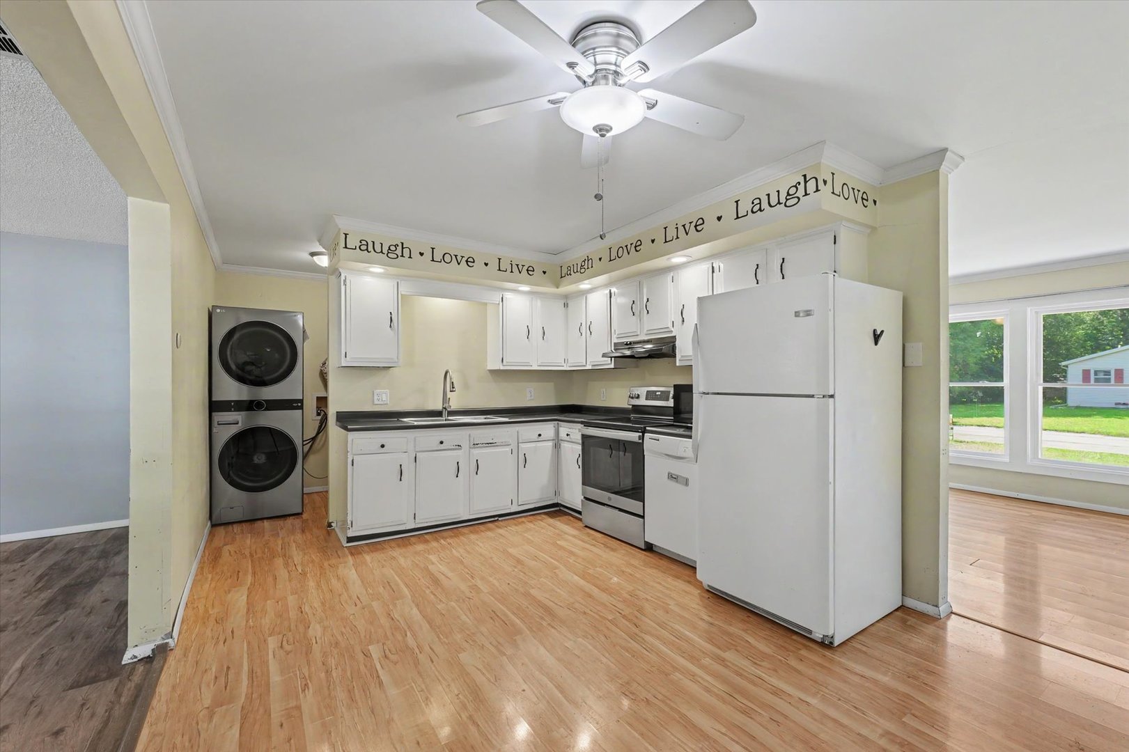 406 Northgate Drive Property Photo 10