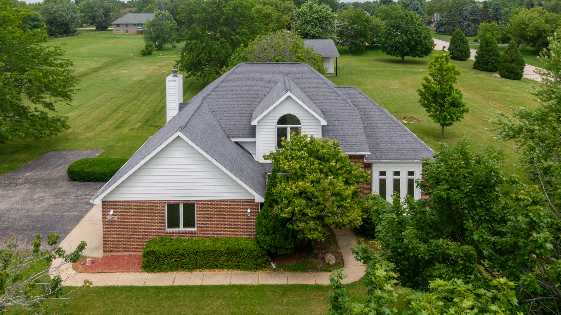 2302 English Prairie Road Property Photo 1