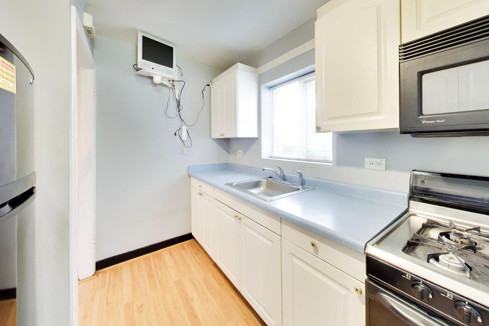423 Frederick Avenue Property Photo 8