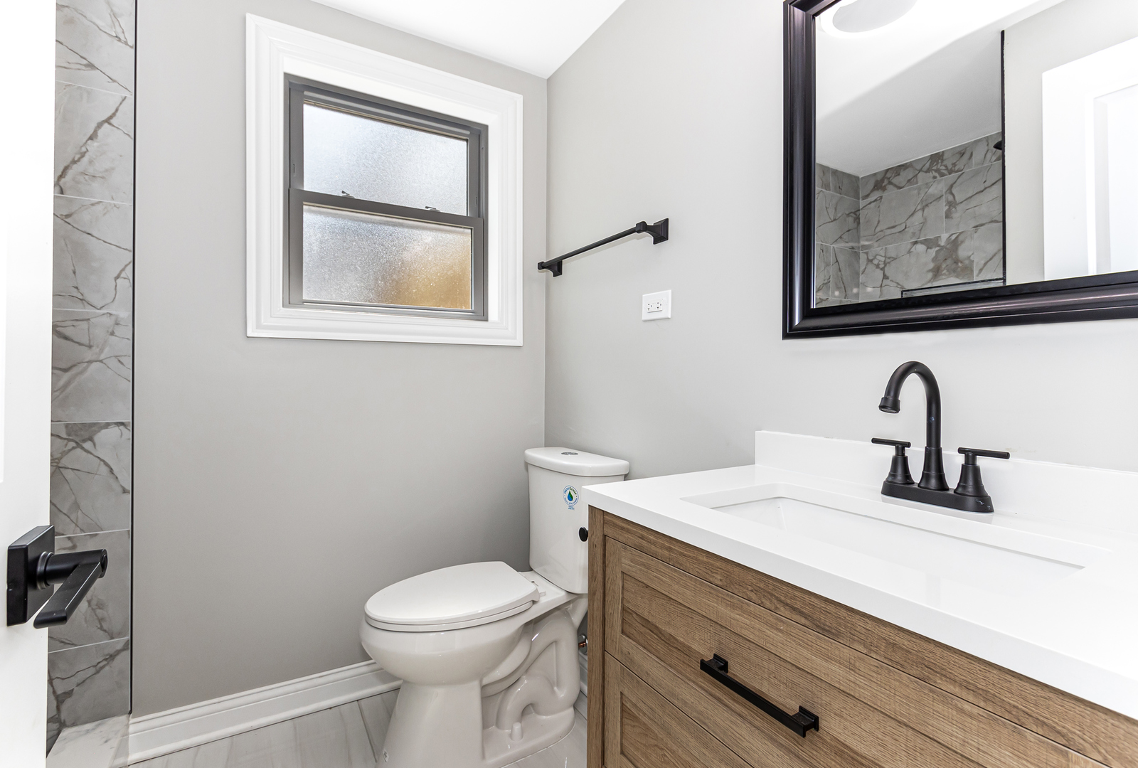 3525 John Street Property Photo 17