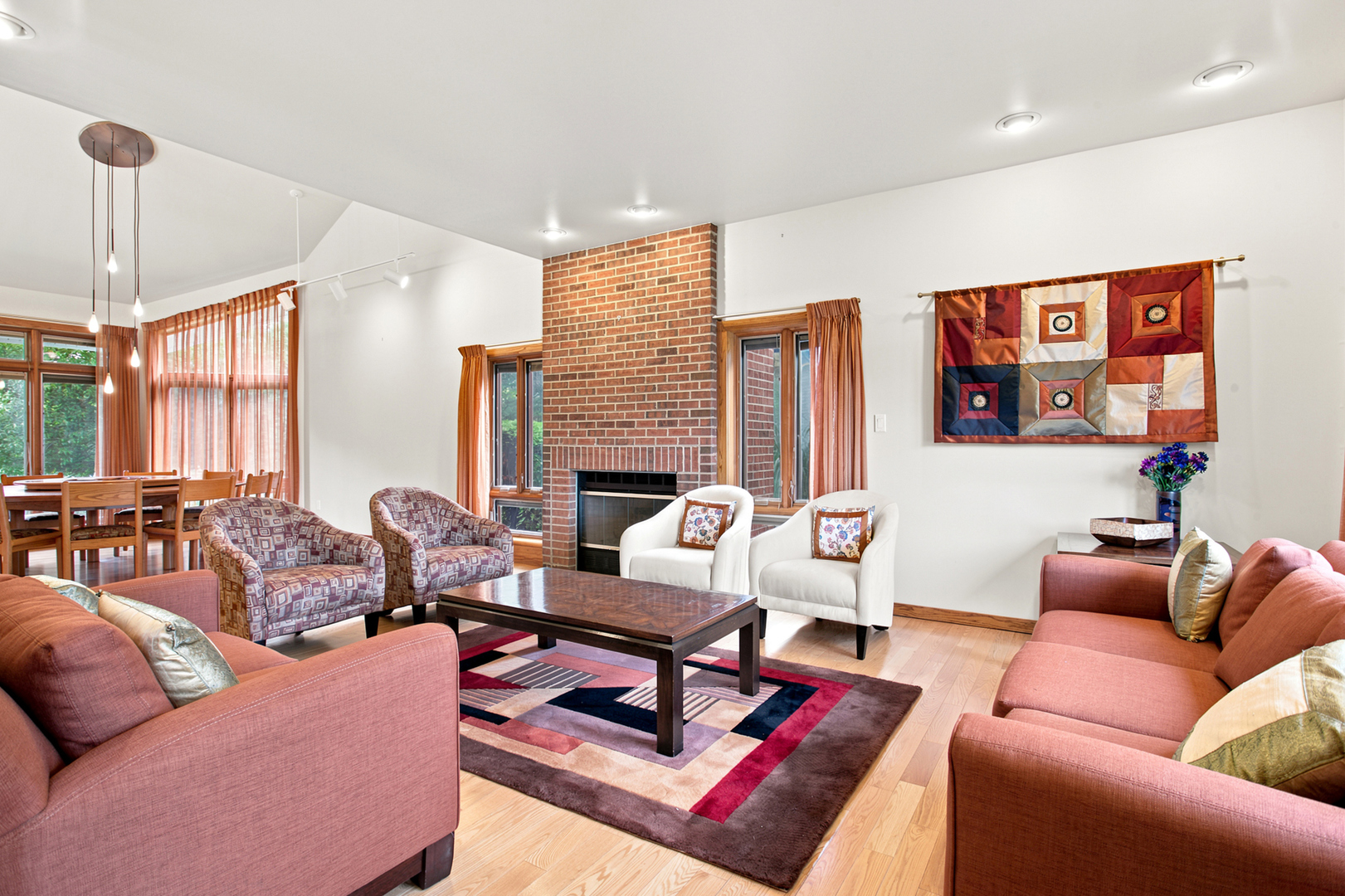2110 Meadowlark Court Property Photo 6
