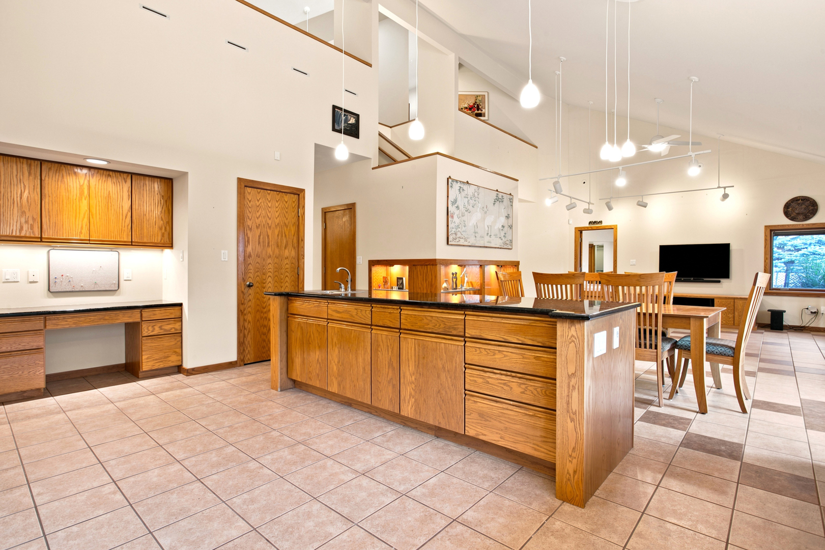 2110 Meadowlark Court Property Photo 18