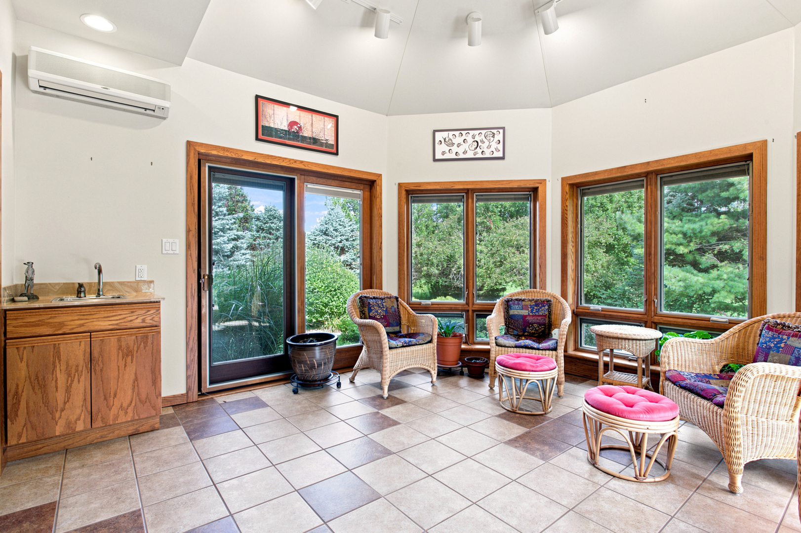2110 Meadowlark Court Property Photo 23