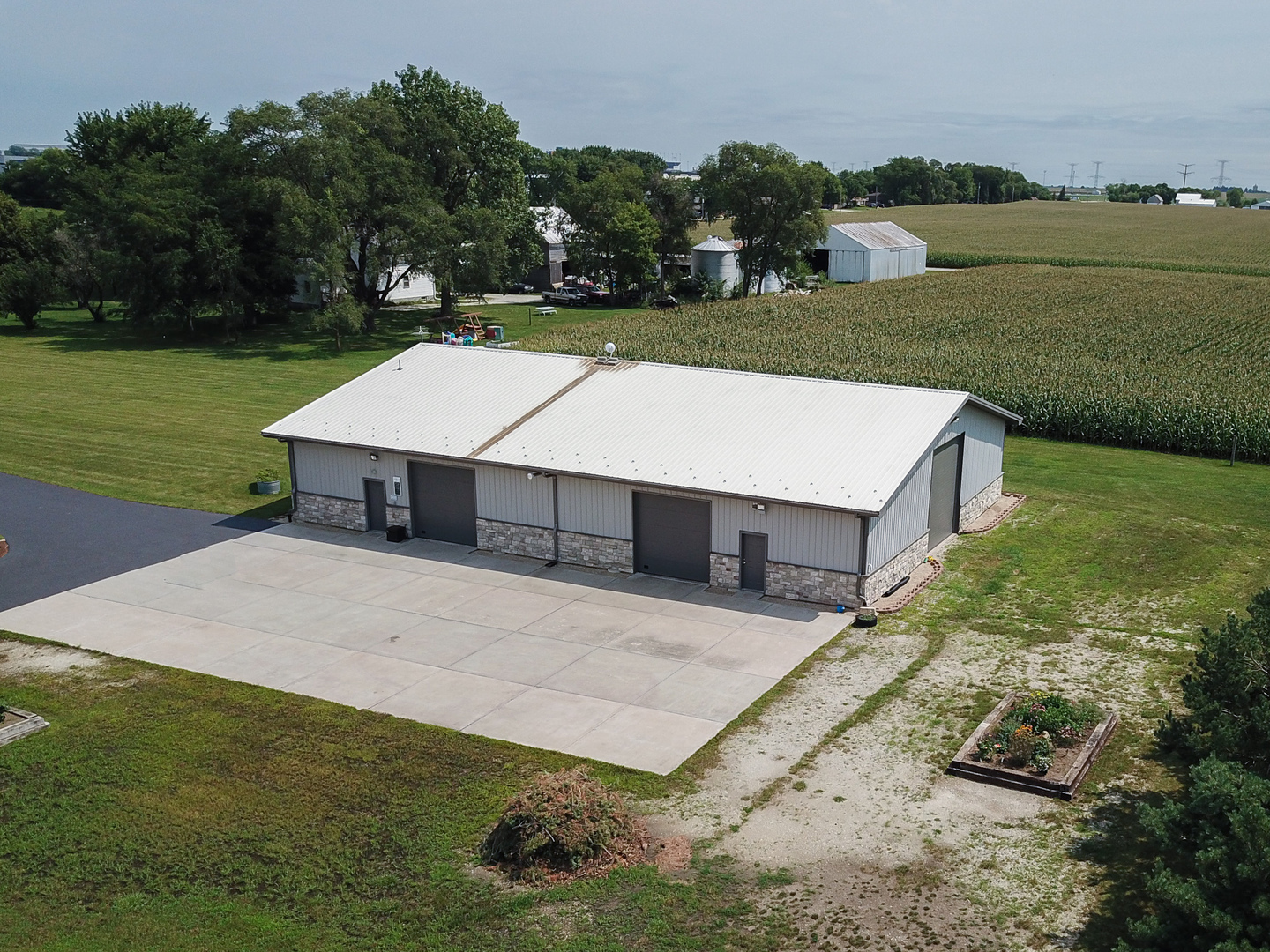 19657 Sharp Road Property Photo 62