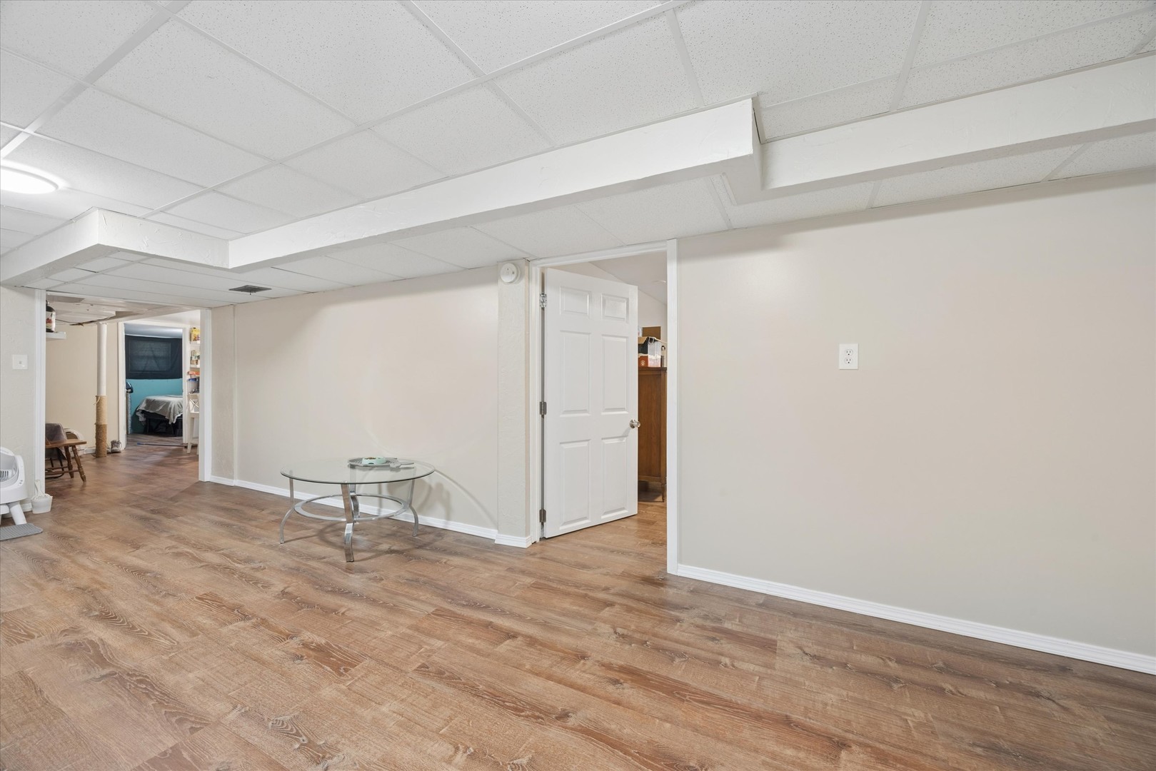 6429 S Tripp Avenue Property Photo 24