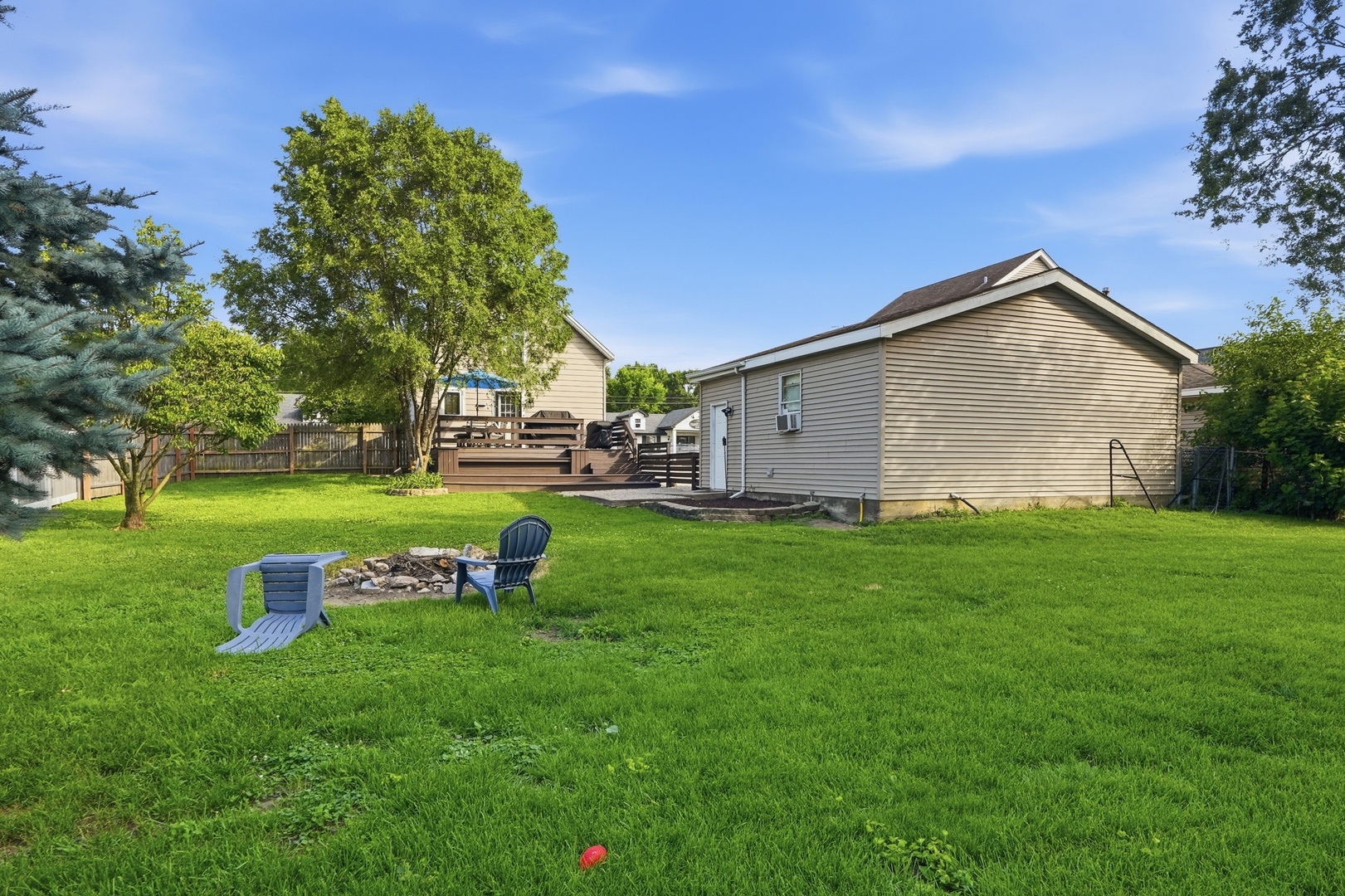 11224 Front Street Property Photo 23