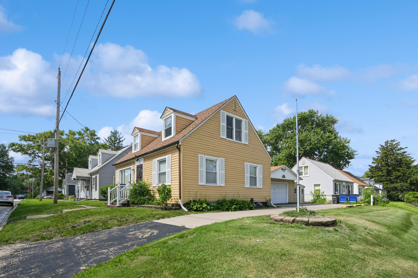 1128 28th Street Property Photo 1