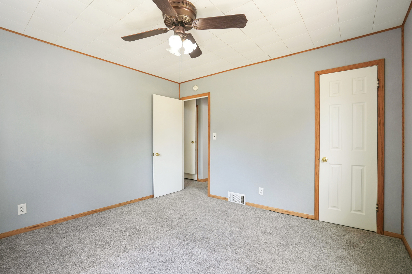 1128 28th Street Property Photo 10