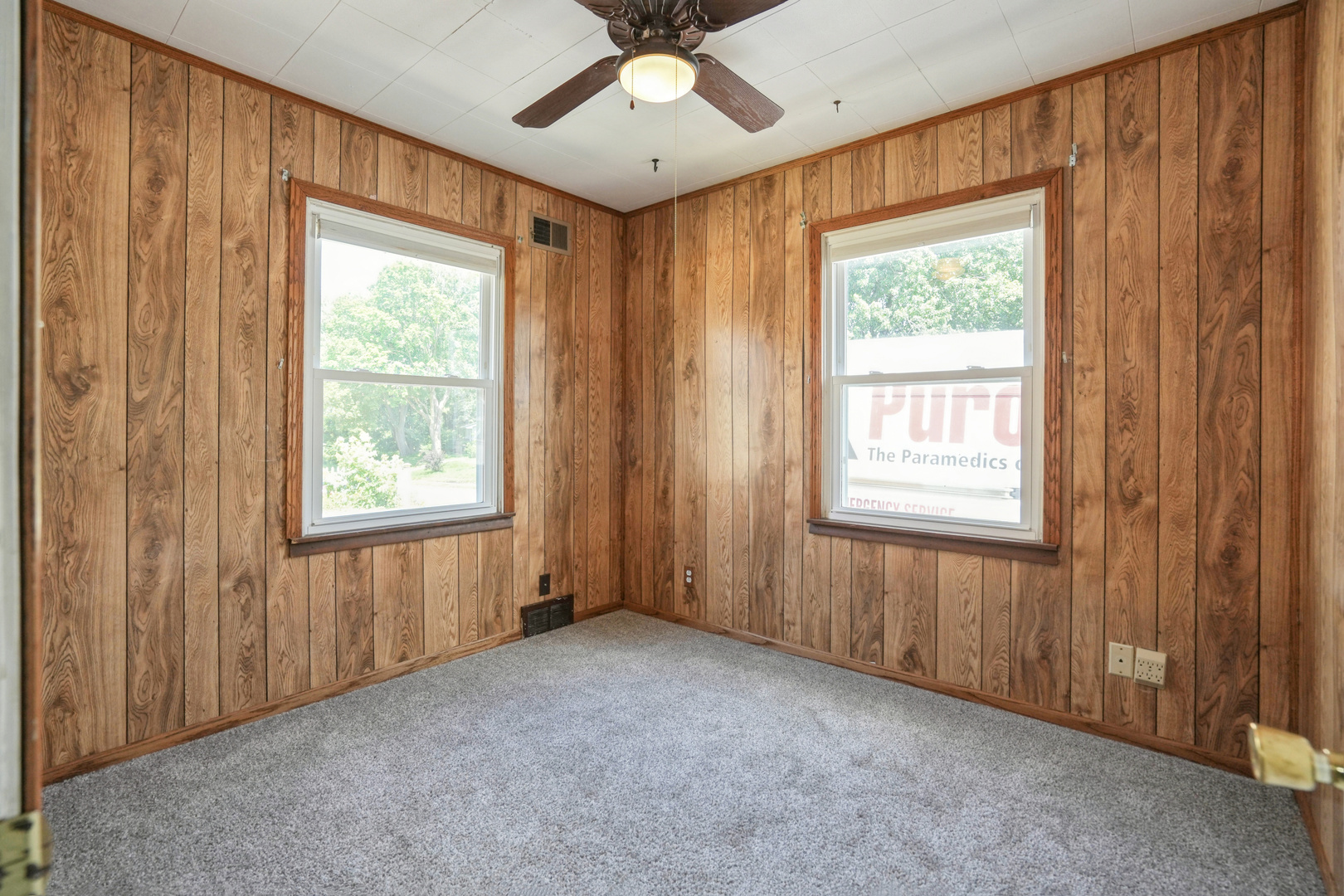 1128 28th Street Property Photo 11