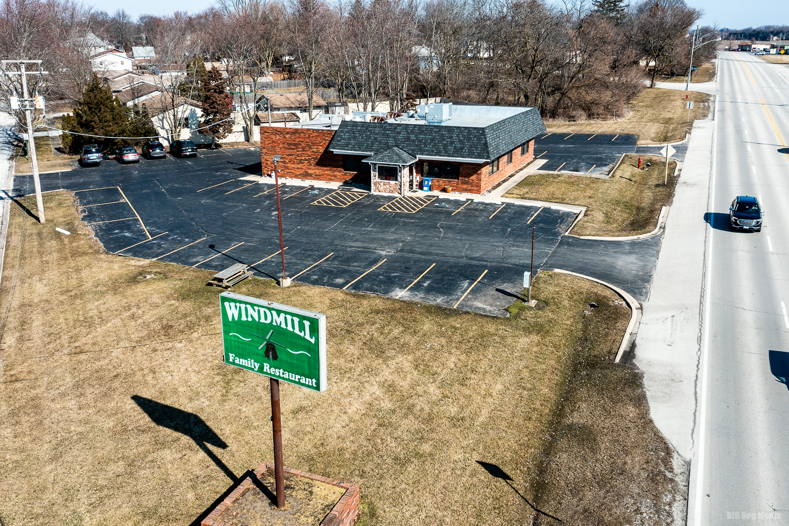 514 S Governors Highway Property Photo 7