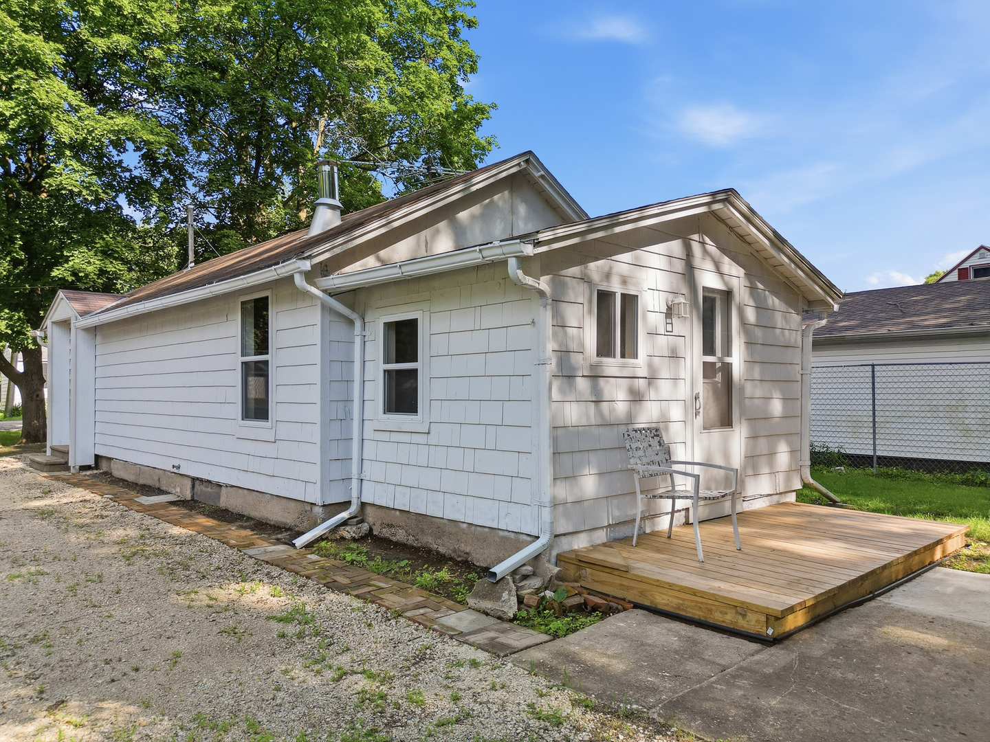 919 Sheridan Avenue Property Photo 1