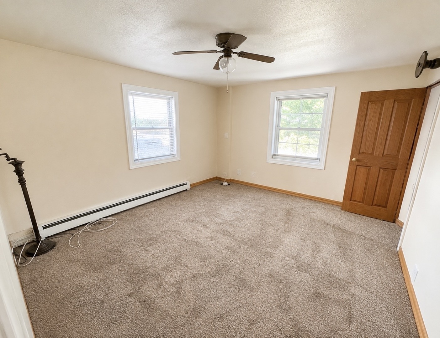 1037 Glenn Drive B Property Photo 7