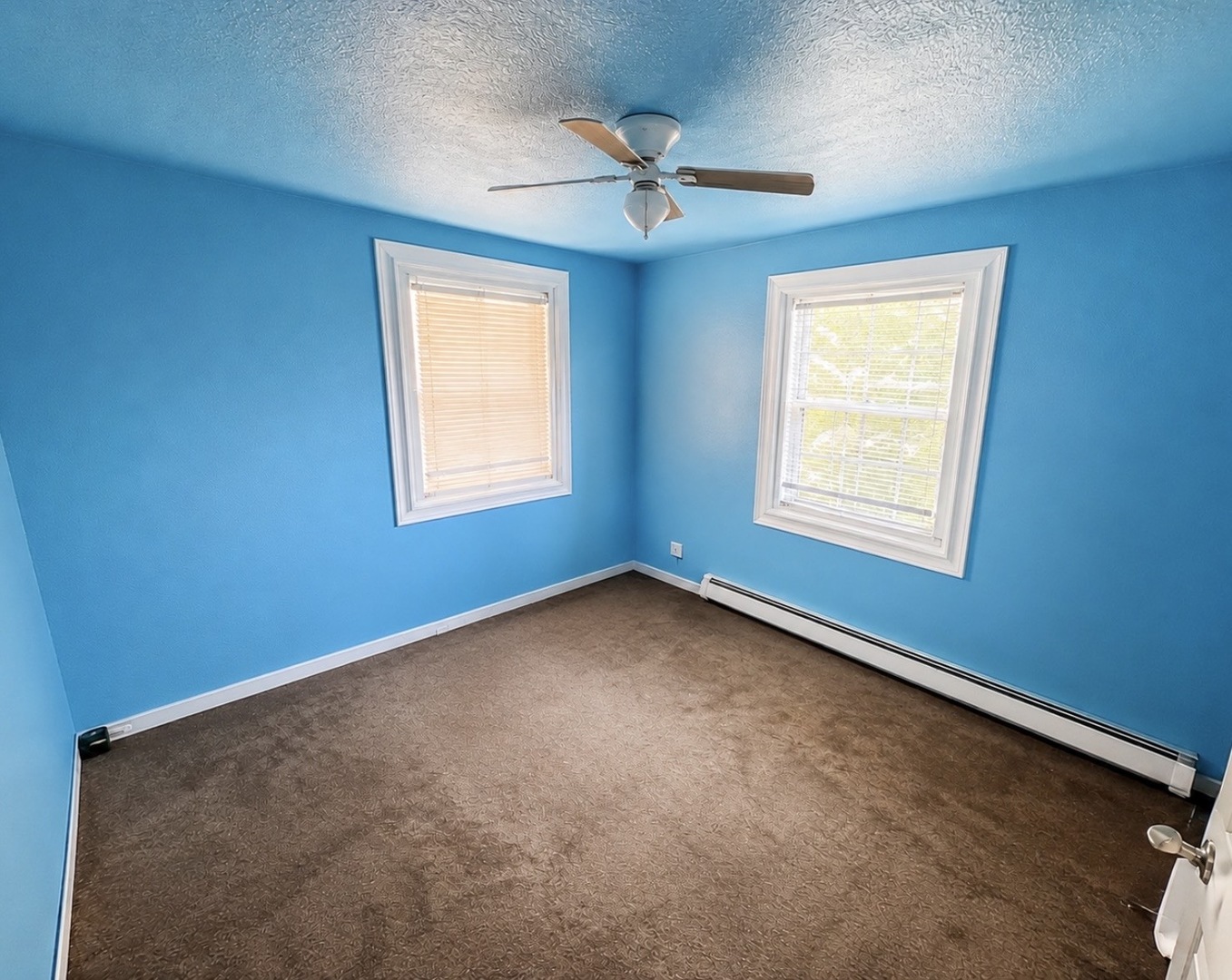1037 Glenn Drive B Property Photo 11