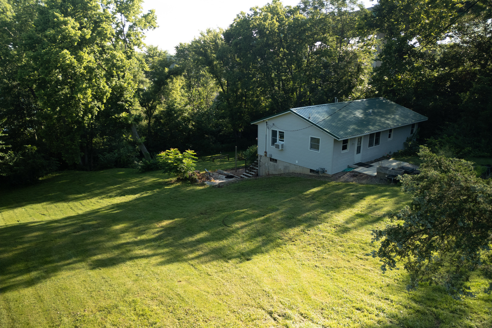 421 E Il State Route 351 Property Photo 1
