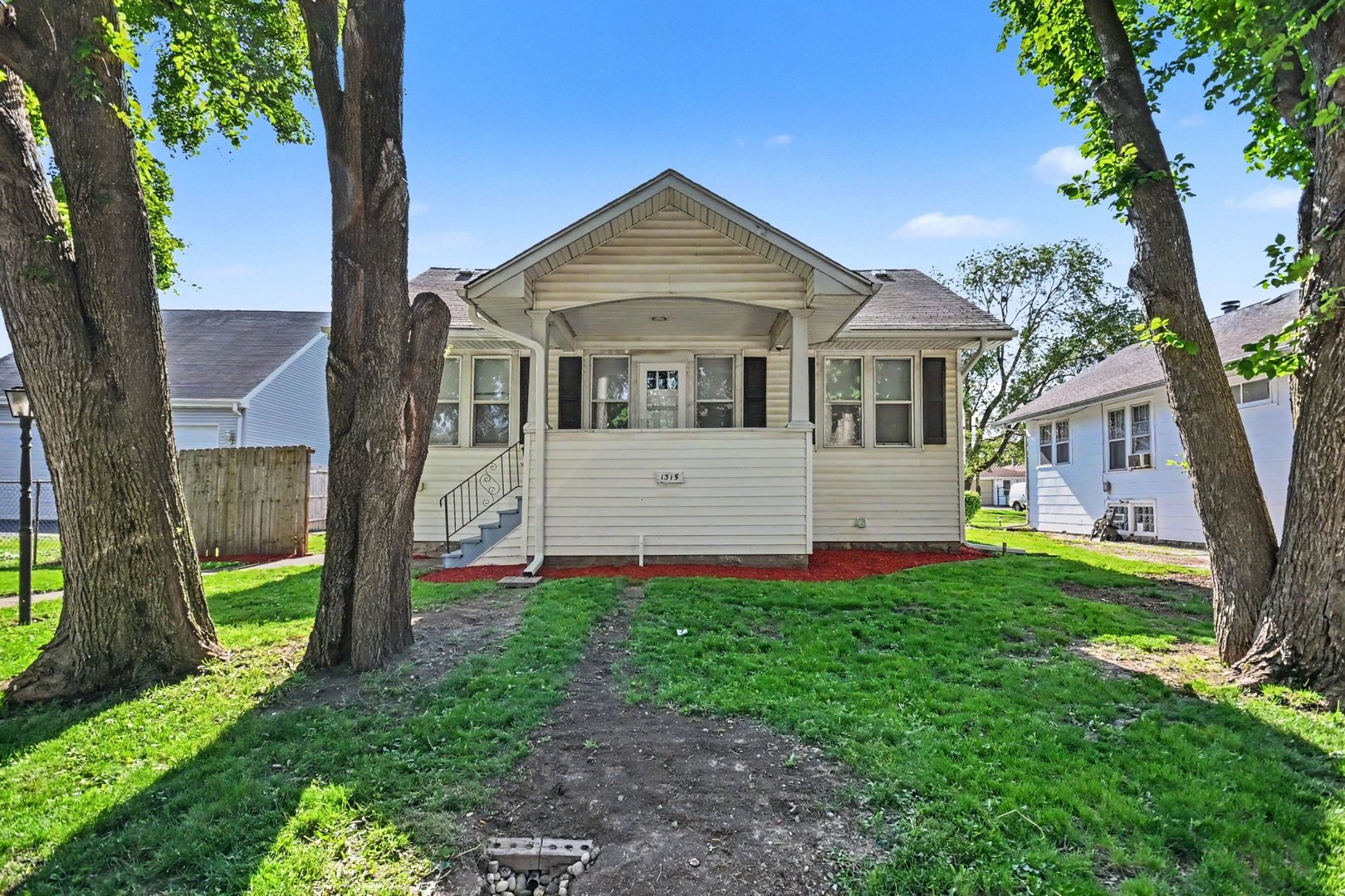 1315 Dearborn Street Property Photo 1