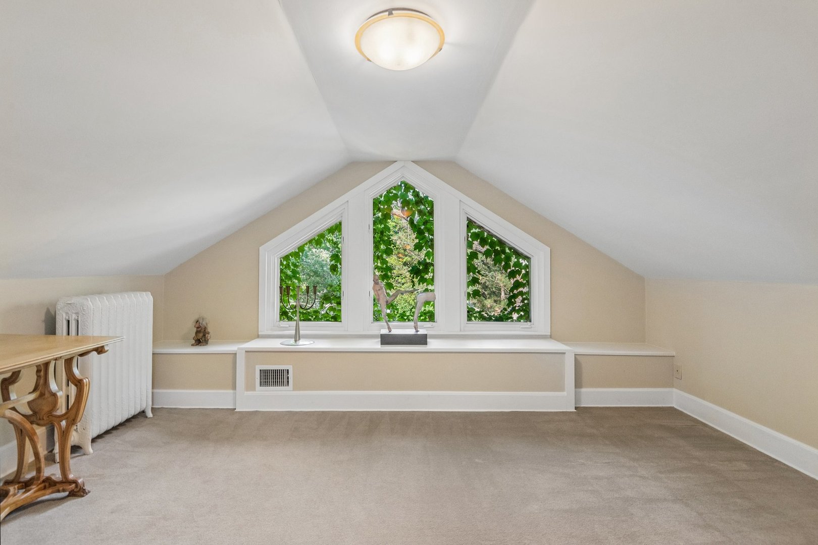 770 Sheridan Road Property Photo 36