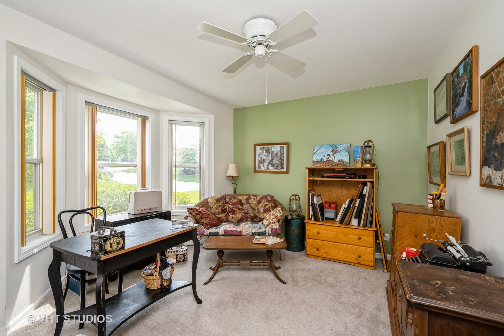 1016 Castleton Court Property Photo 2
