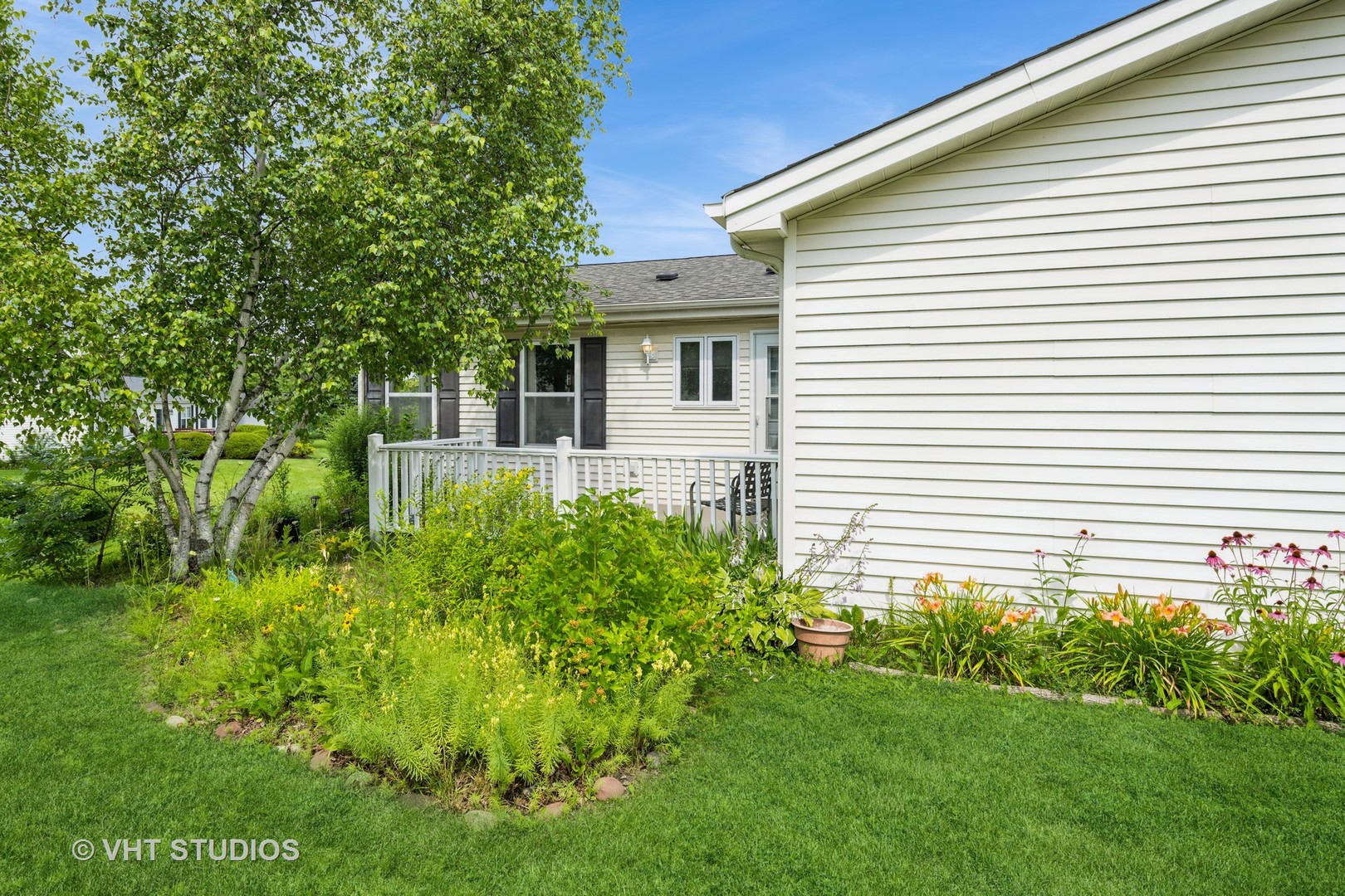 1016 Castleton Court Property Photo 11
