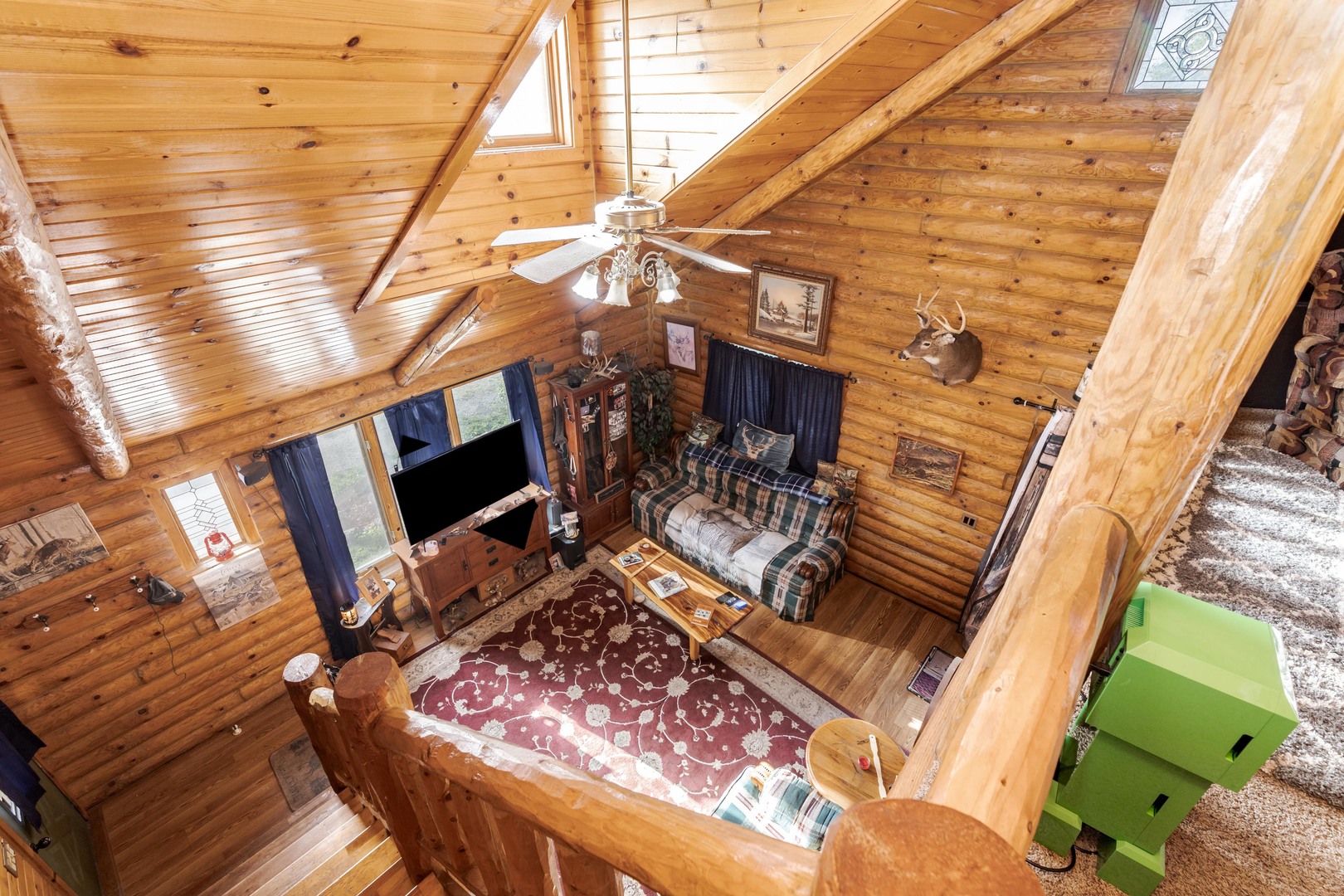 403 W Owsley Street Property Photo 17