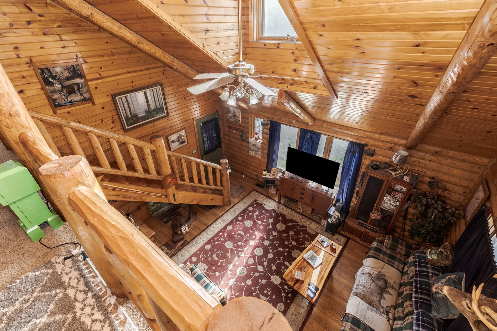 403 W Owsley Street Property Photo 18