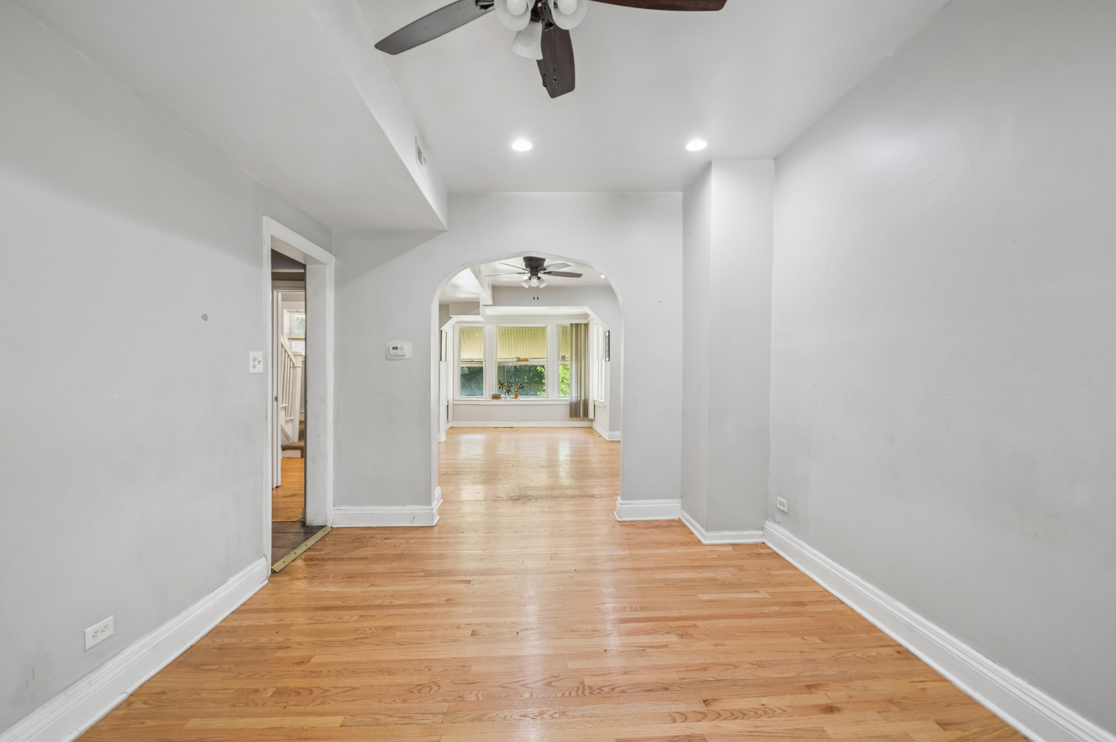 6655 S University Avenue Property Photo 8