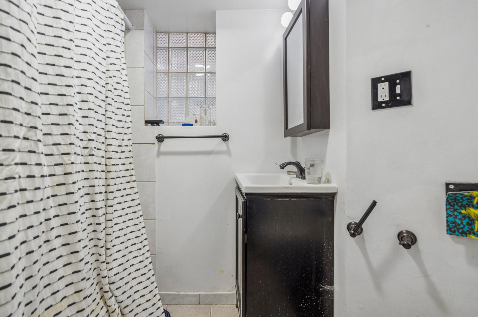 6655 S University Avenue Property Photo 16