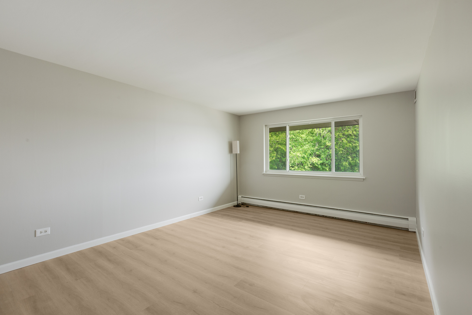 535 S Cleveland Avenue 406 Property Photo 13